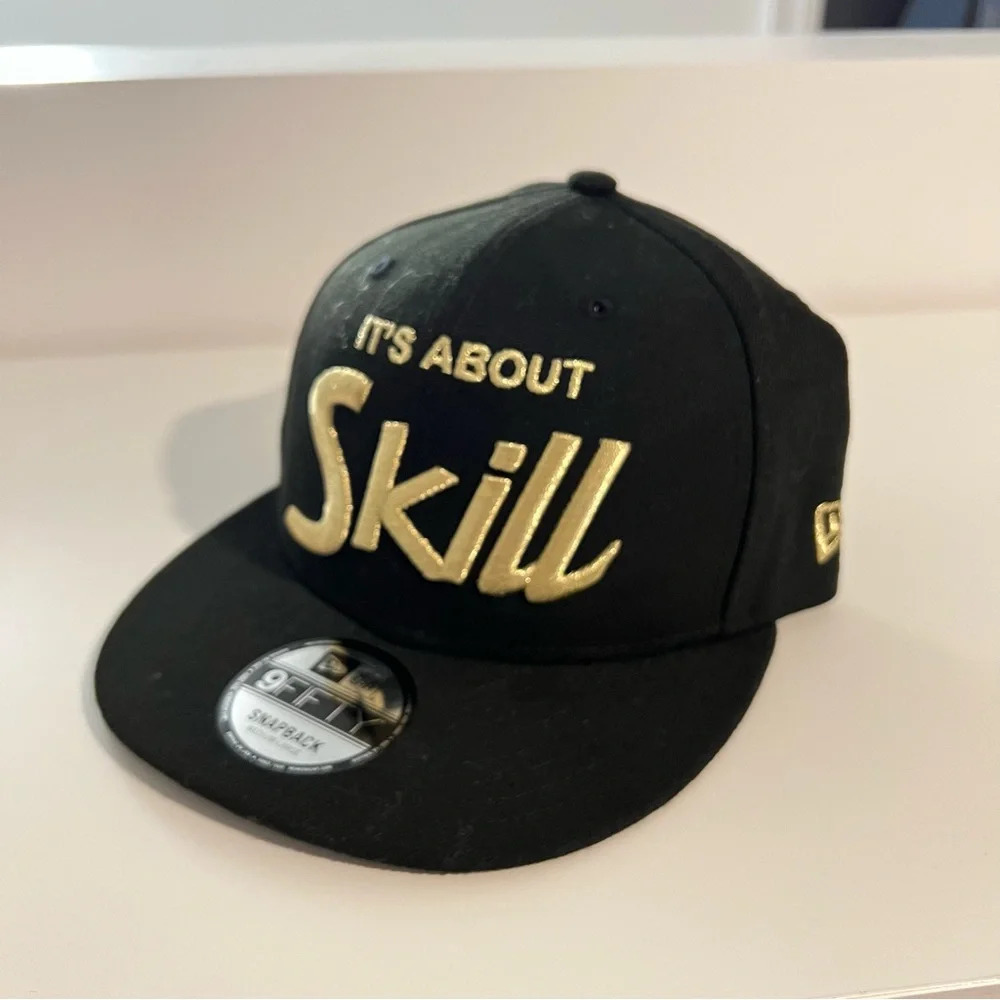 New Era hat size M-L